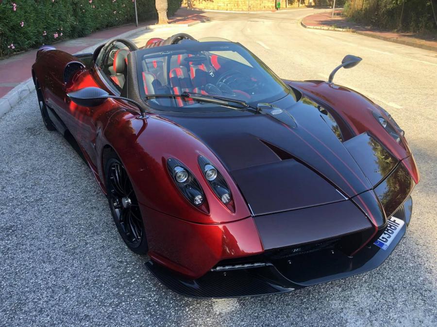 Pagani Huayra Roadster 2019 года  (EU) (фото 6 из 9)